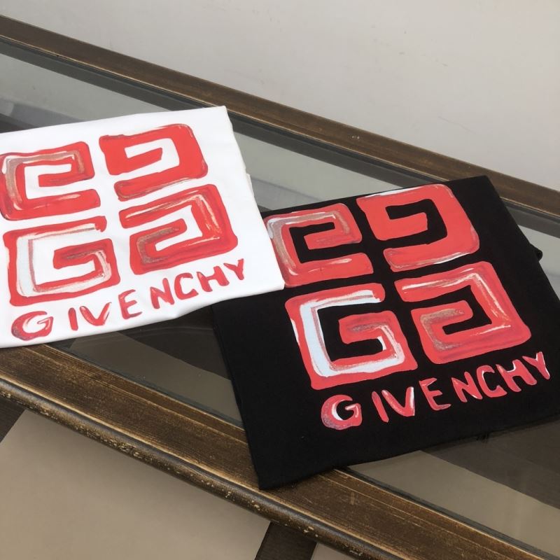 Givenchy T-Shirts